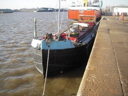 Alexander dock